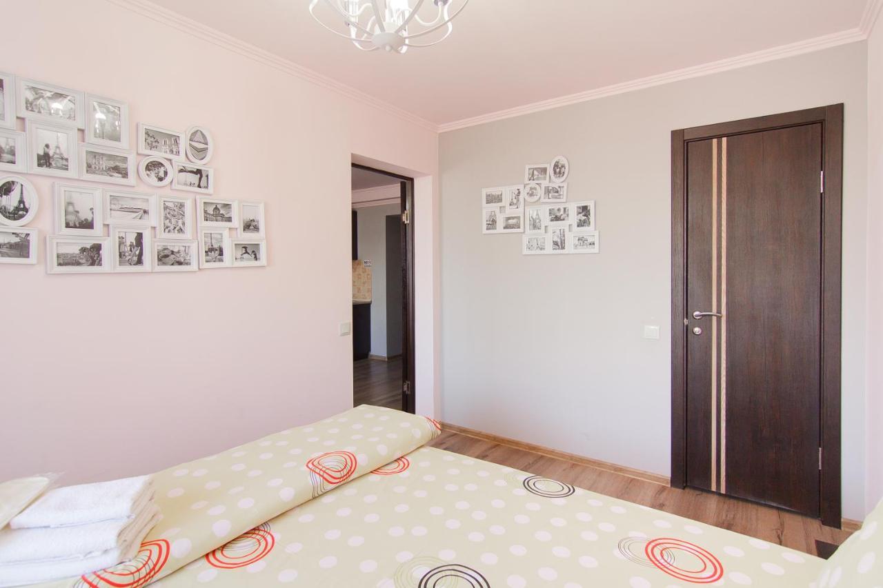 Rest Time Apartments Одеса Екстериор снимка