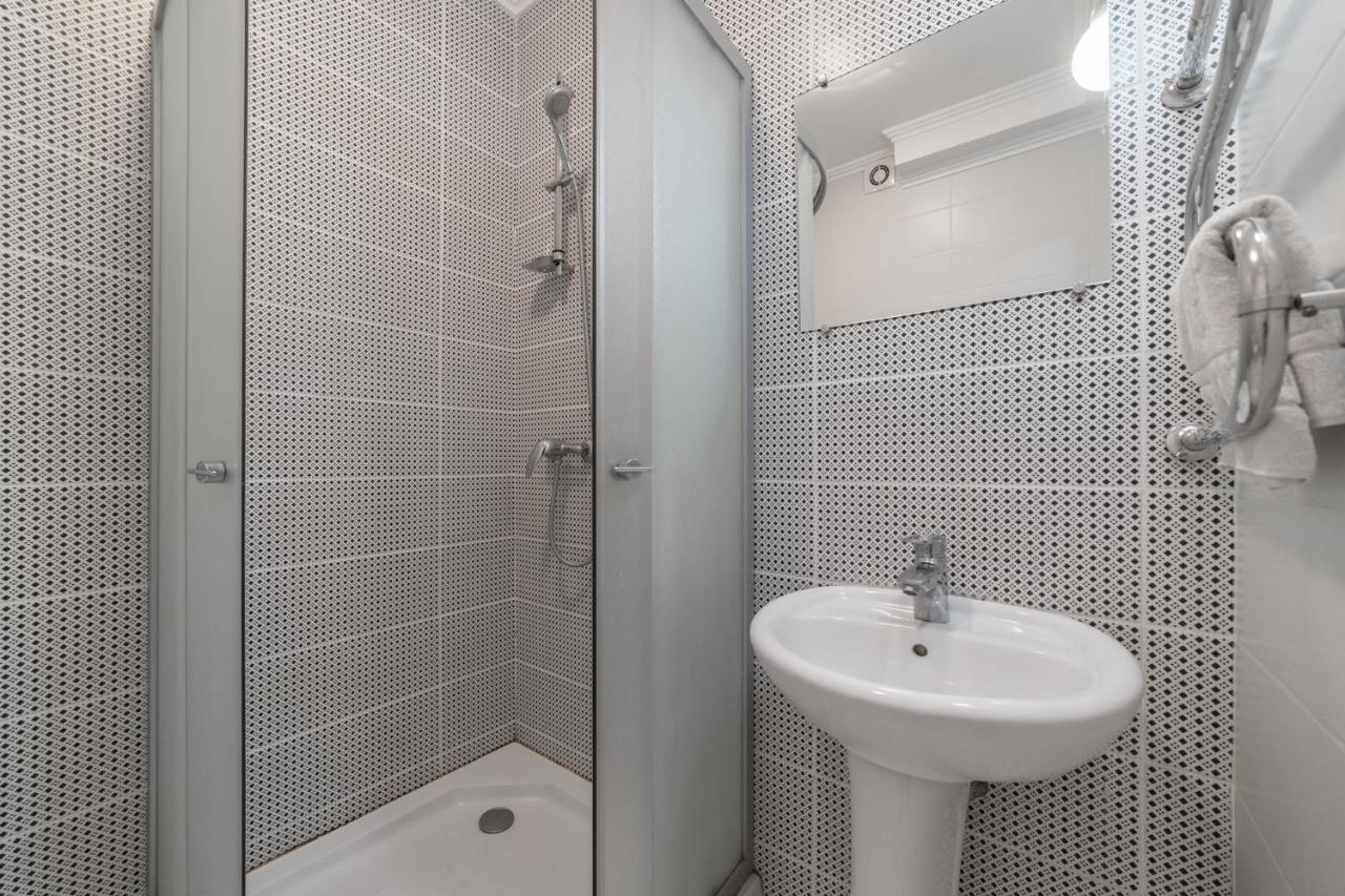 Rest Time Apartments Одеса Екстериор снимка
